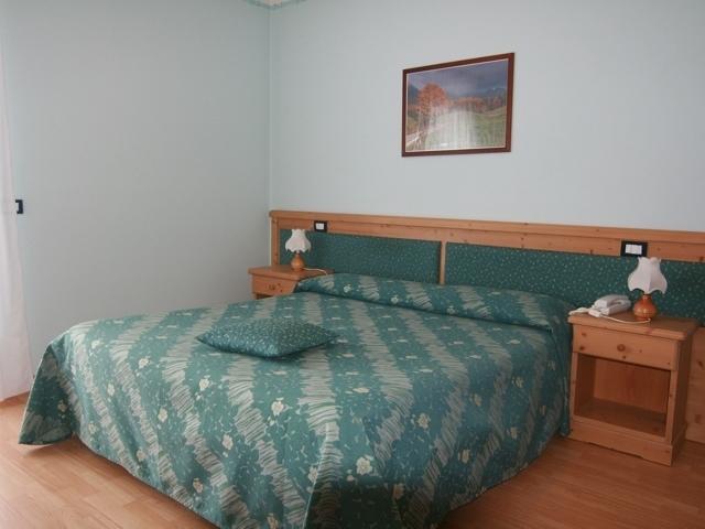 Albergo Trieste Tambre dʼAlpago Εξωτερικό φωτογραφία