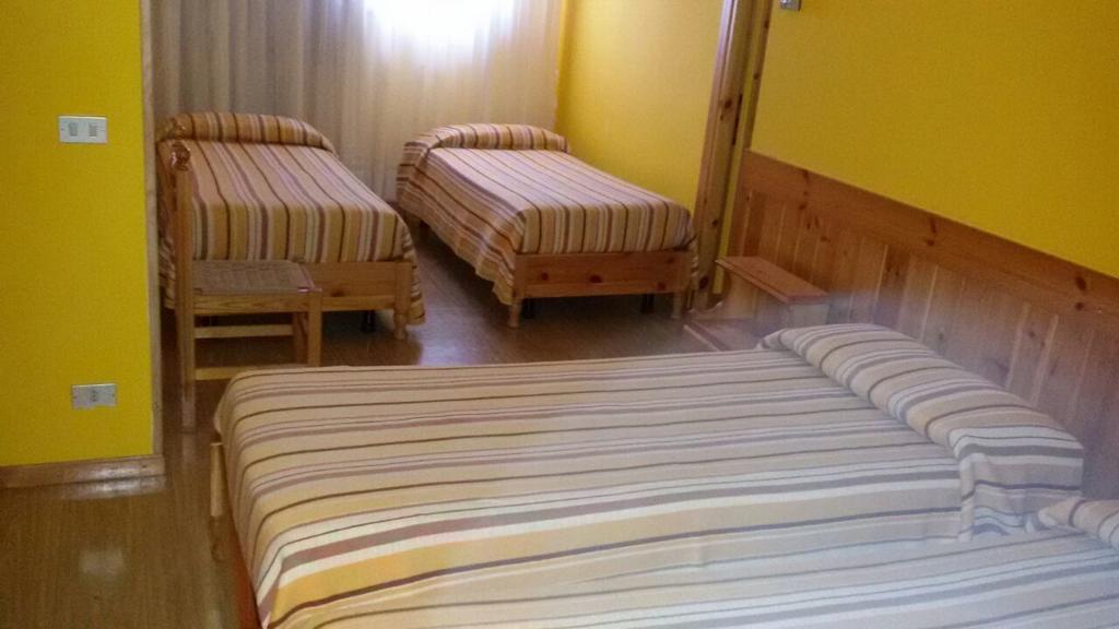 Albergo Trieste Tambre dʼAlpago Δωμάτιο φωτογραφία