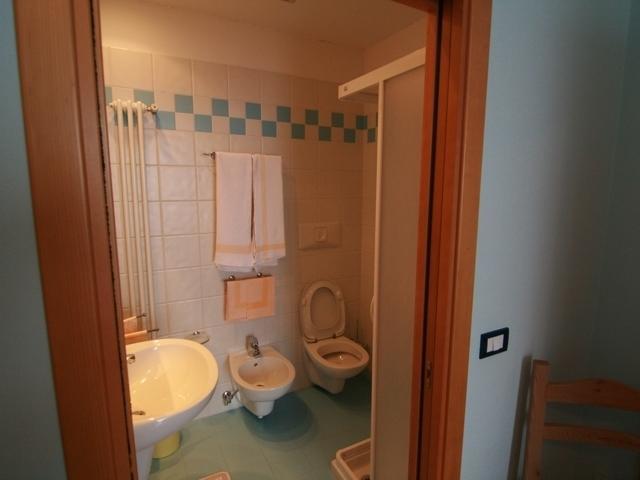 Albergo Trieste Tambre dʼAlpago Εξωτερικό φωτογραφία