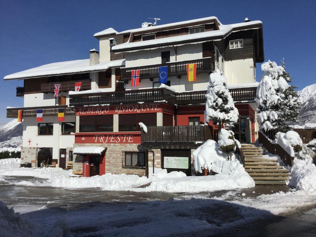 Albergo Trieste Tambre dʼAlpago Εξωτερικό φωτογραφία