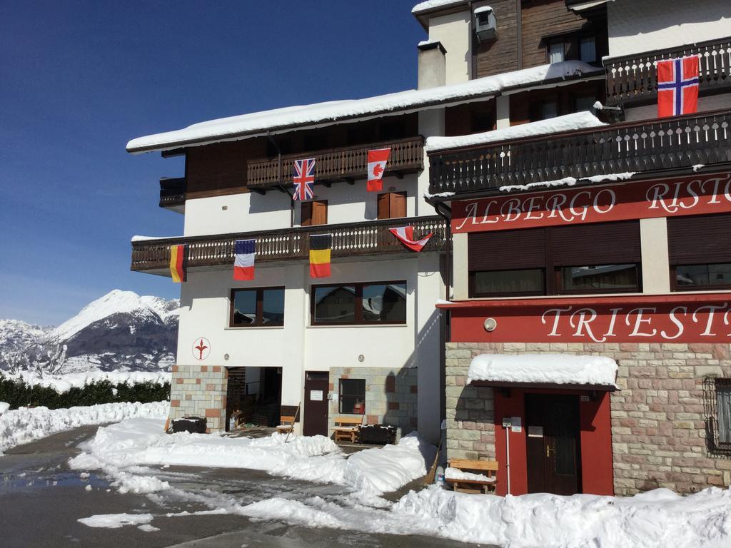 Albergo Trieste Tambre dʼAlpago Εξωτερικό φωτογραφία