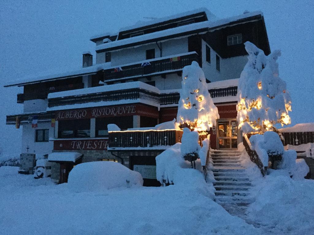 Albergo Trieste Tambre dʼAlpago Εξωτερικό φωτογραφία